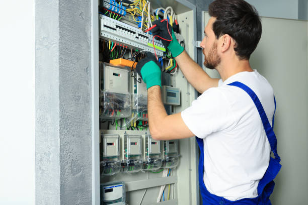 Best Commercial Electrician Services  in Shaker Heights, OH