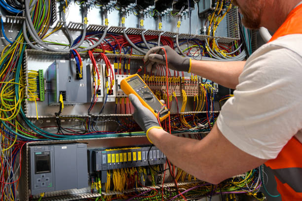 Best Electrical Contractors for Businesses  in Shaker Heights, OH